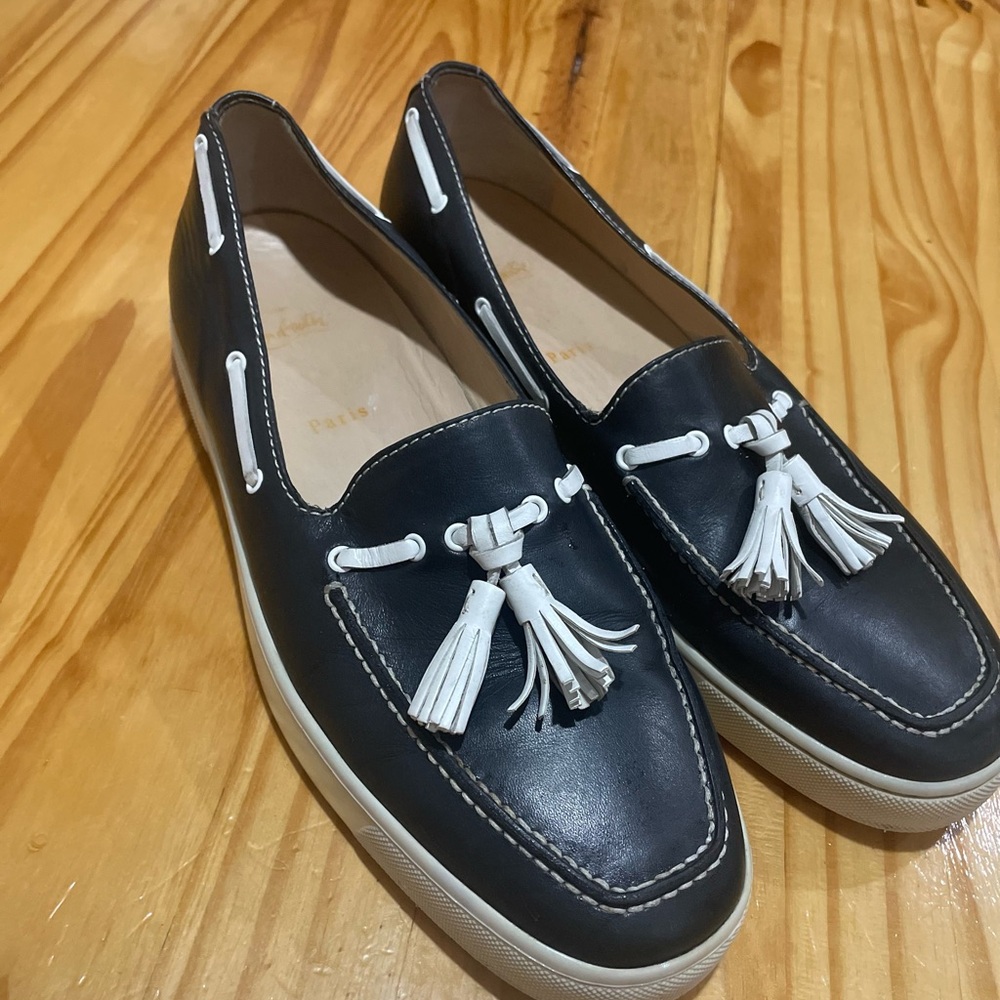 Christian Louboutin Navy The Biarritz  Boat Shoes Red Sole Mens10.5 / 43 1/2 EU